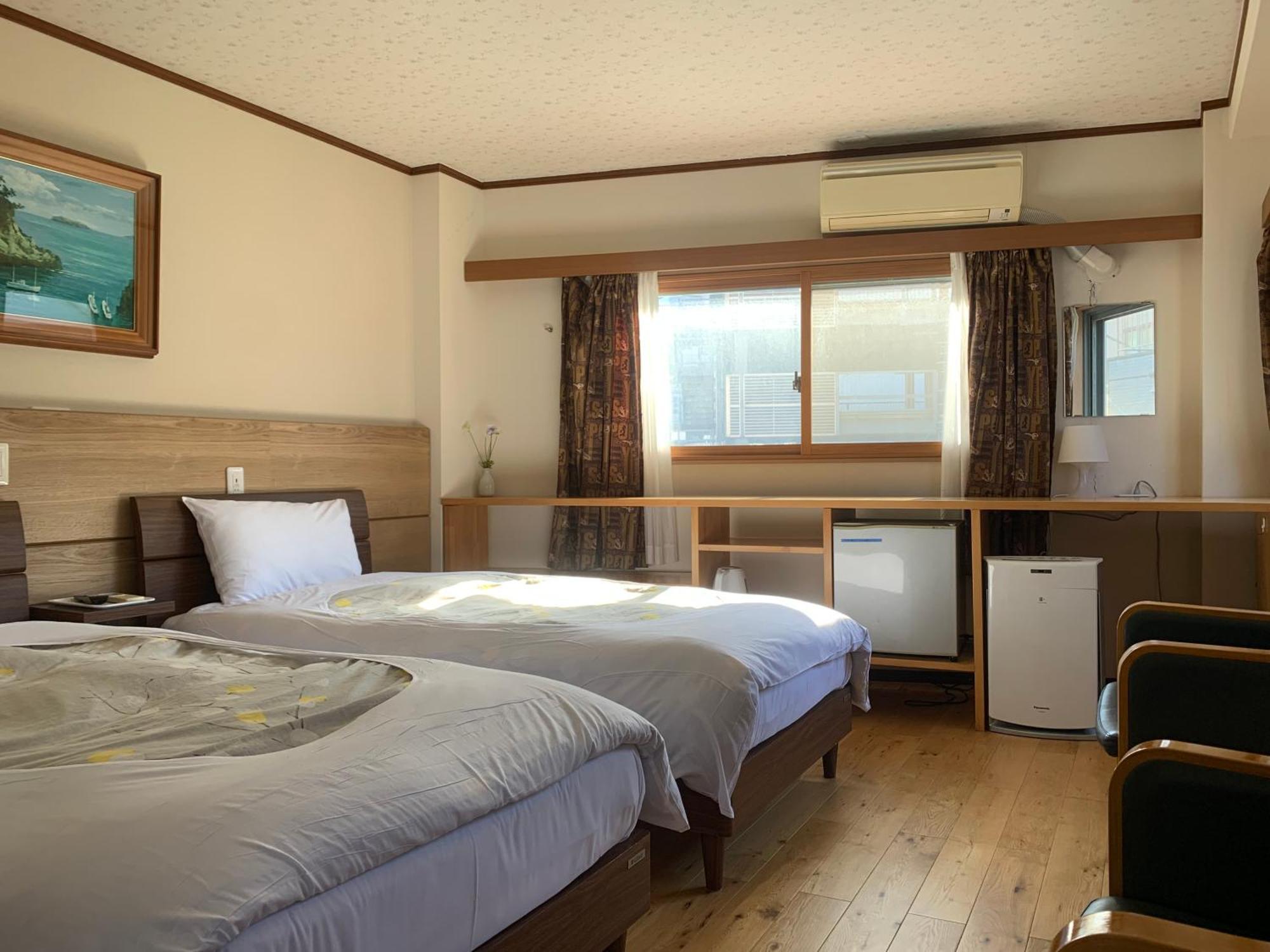 אטאמי Izu-No-Umi Hotel מראה חיצוני תמונה